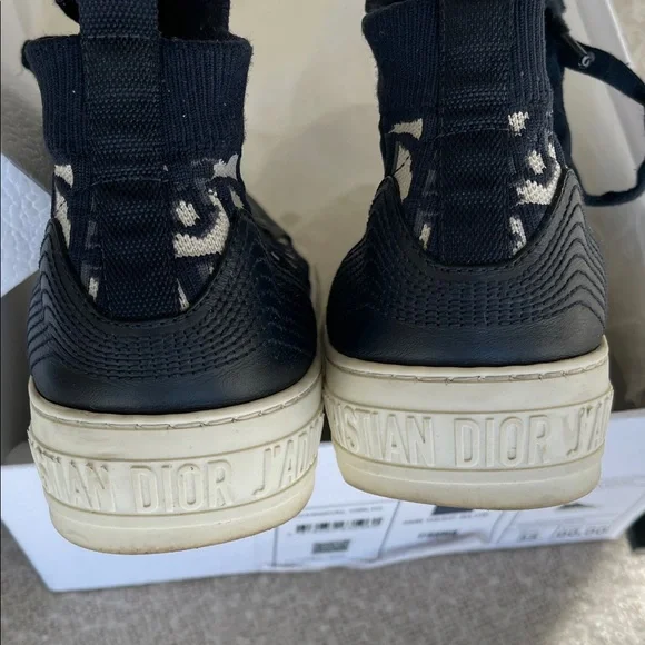 Christian Dior Walk N Dior Oblique Deep Blue and White High-Top Sneakers - Picture 7 of 8